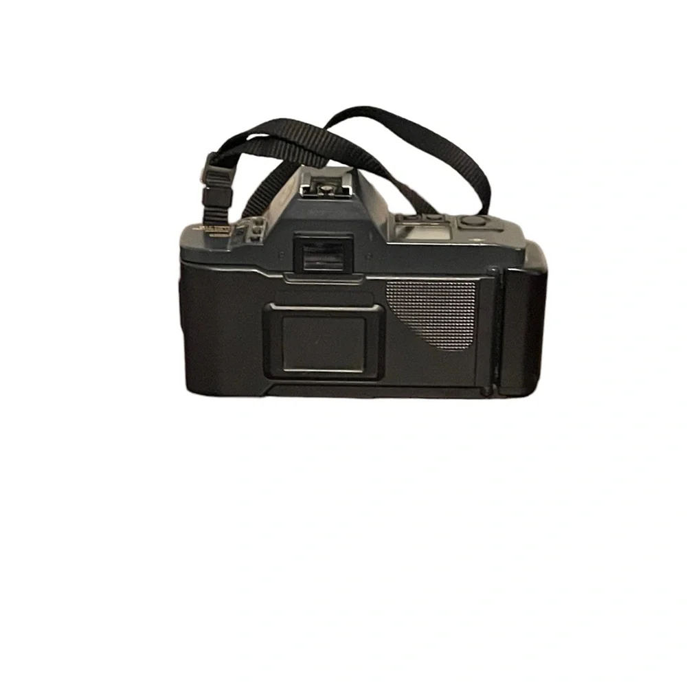 Canon Camera T70